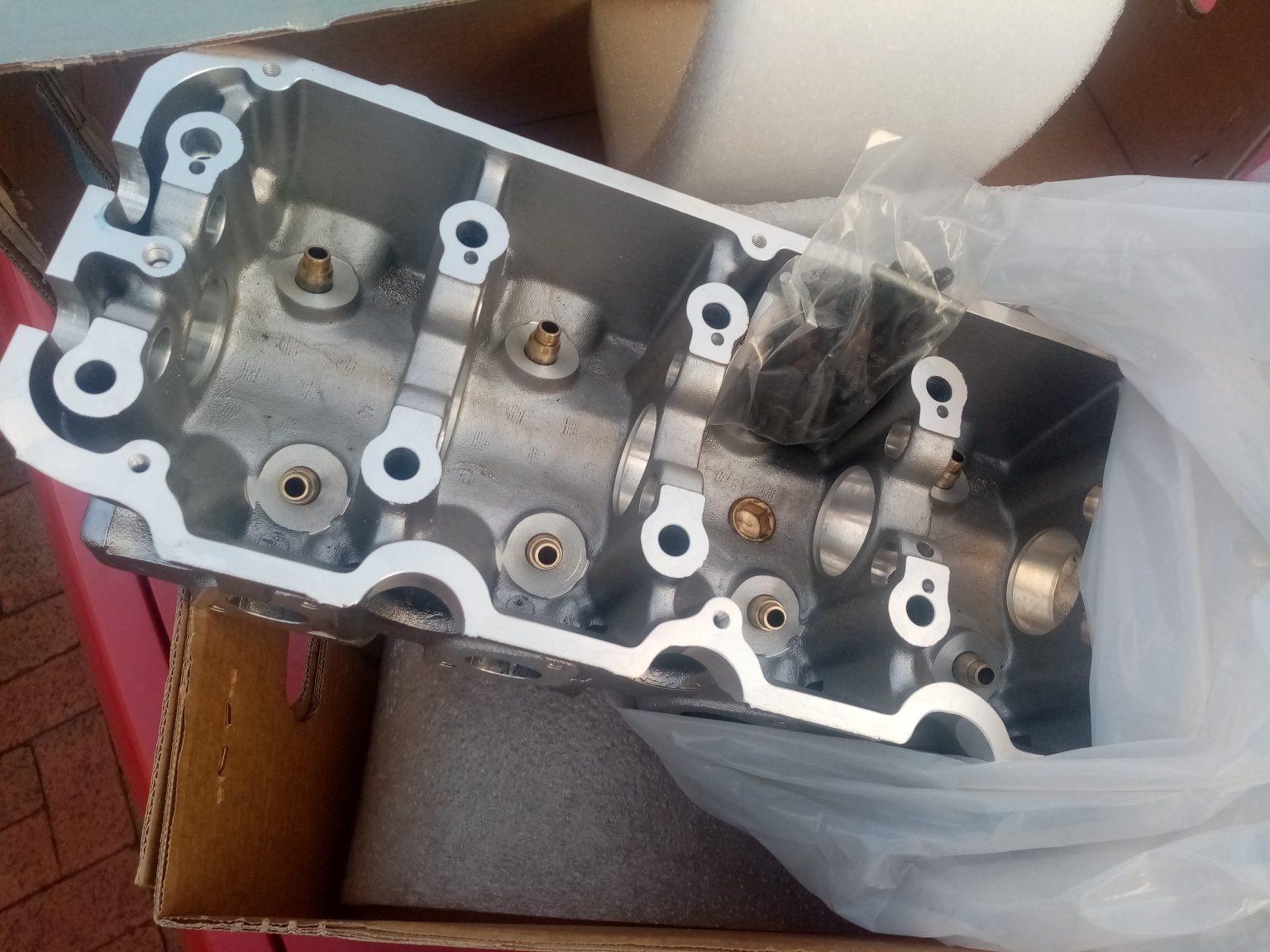 BMW E30 M20 Cylinder head The AutoStylist